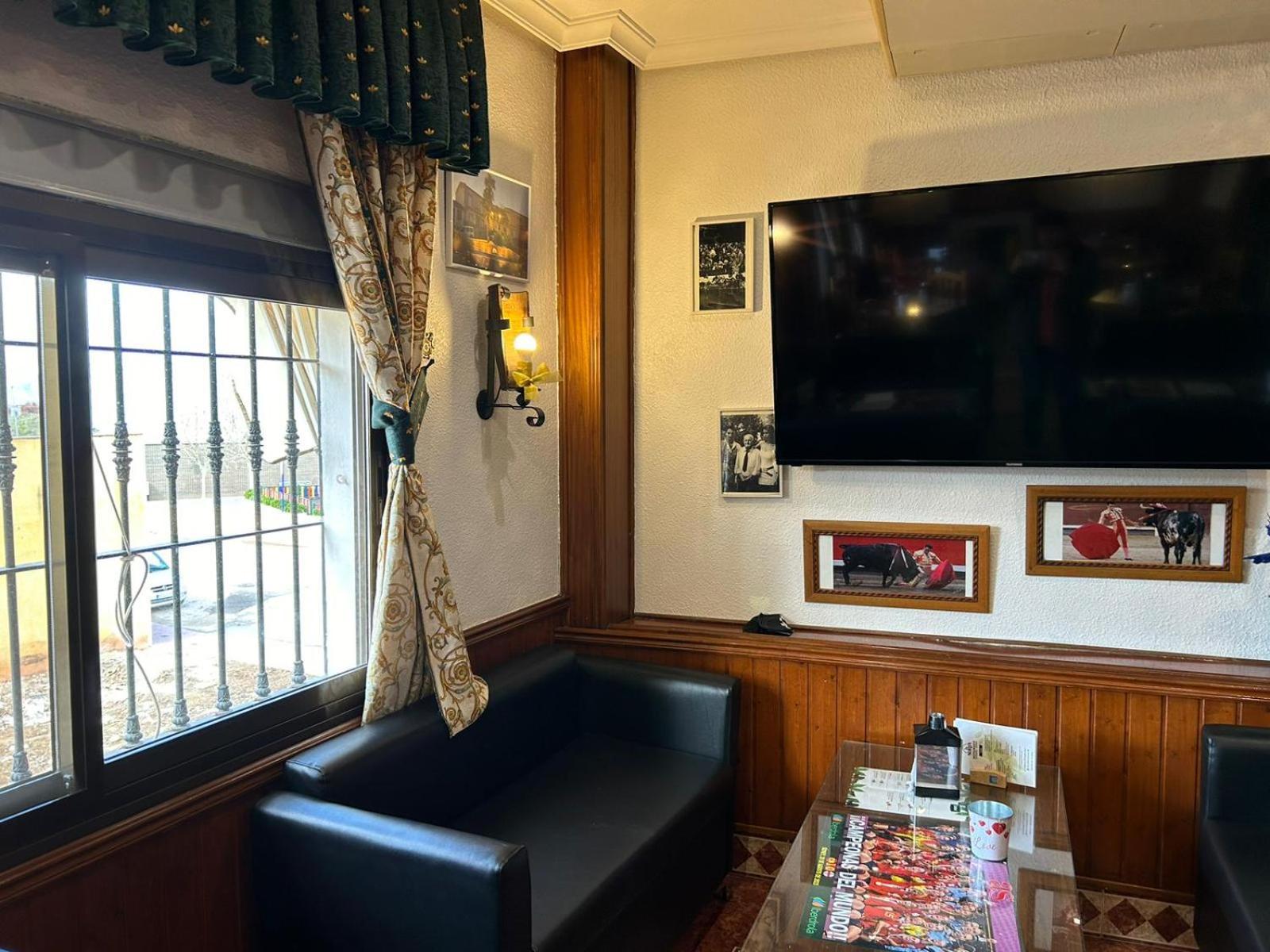 Hostal Restaurante La Noria Arquillos Eksteriør bilde